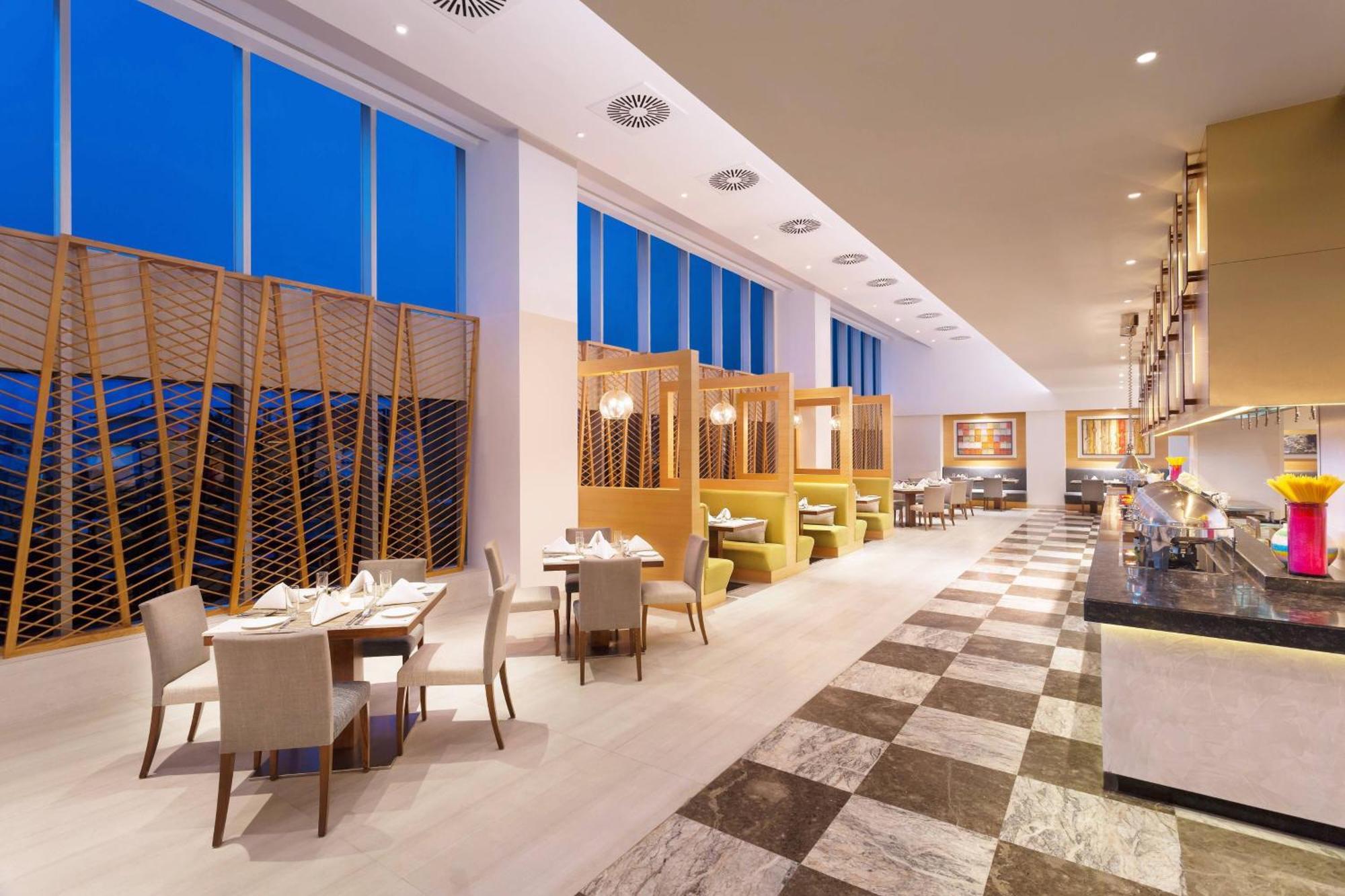 Four Points By Sheraton Visakhapatnam Exterior foto